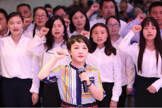 说明: http://www.gues.edu.cn/__local/2/18/A5/1C376C3478731BA23A160316A38_4F6B05E0_C3676.png