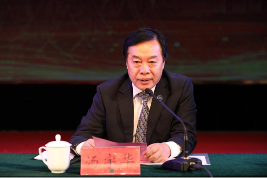 说明: http://www.gues.edu.cn/__local/5/C9/65/D5821CF7DBB1EDBC08856AD3EEF_F8EAC663_C3676.png