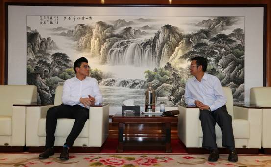 说明: http://www.gues.edu.cn/images/16/10/08/158s8easr7/gtwm_image001.jpg