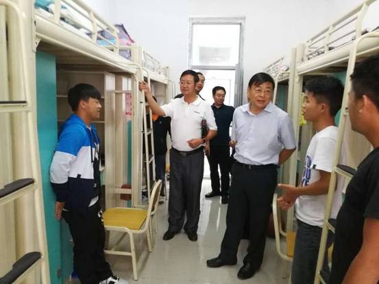 56BCE4B4-626B-414D-B8AD-F9D3B9C3F46E-13010-00001391DD0ADCDB_tmp